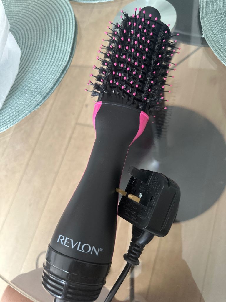 Revlon One-Step Hair Dryer and Volumiser – Good Condition
