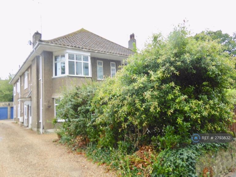 2 bedroom flat in Princes Court, Bournemouth, BH1 (2 bed) (#2793832)