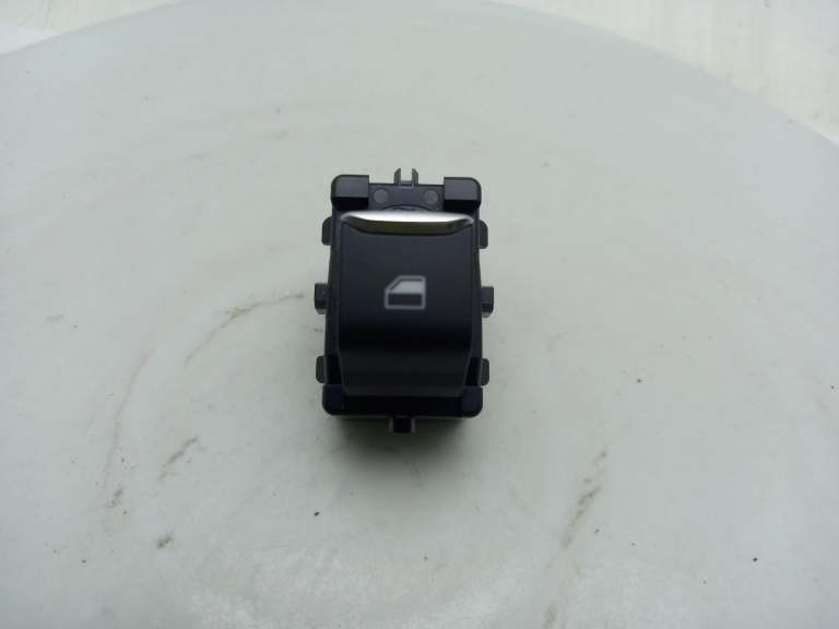 Ford Focus Electric Window Switch 2018-2025 5 Door Hatchback