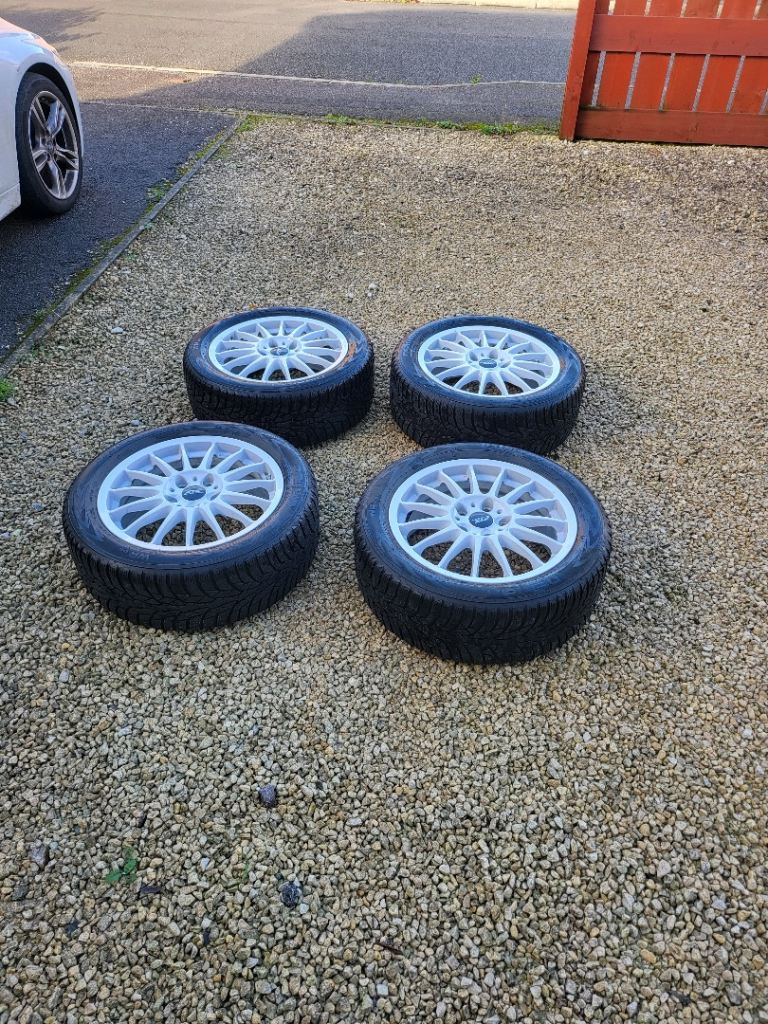 BMW Alloy Winter Wheels And Tyres. X 4. F30 / F31. 3 Series