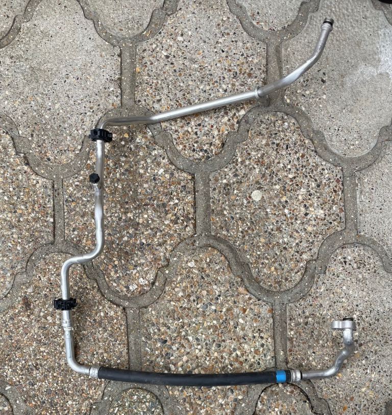 Lexus ES 300H Hybrid A/C Air Conditioning Hose Pipe High Pressure Pipe ACV17LP