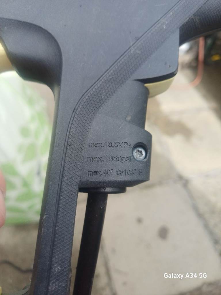 Karcher Pressure Washer Gun and Hose – Good Condition