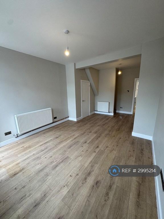 2 bedroom house in Farringdon St, Hull, HU5 (2 bed) (#2995214)