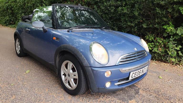 Mini, CONVERTIBLE, Convertible, 2006, Manual, 1598 (cc), 2 doors