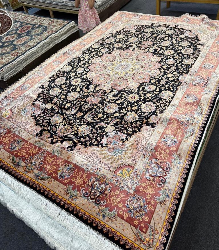 17,000 reeds Silk Persian rug 