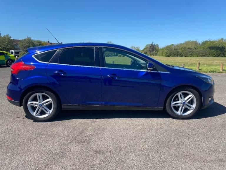 Ford, FOCUS, Hatchback, 2015, Manual, 999 (cc), 5 doors