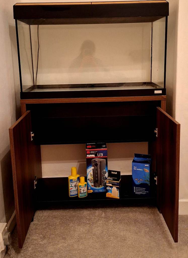 2.5ft Aquarium and stand