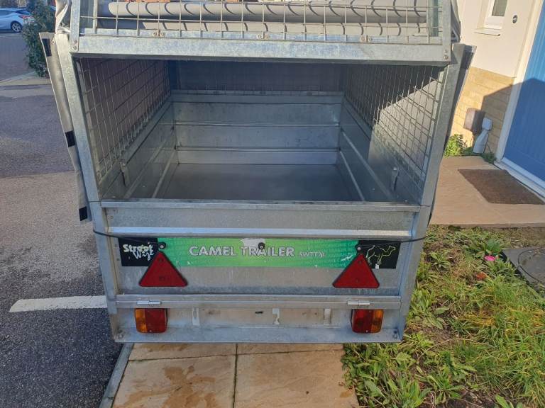 Camel swt171 4x3 trailer with extended mesh sides and New cover 