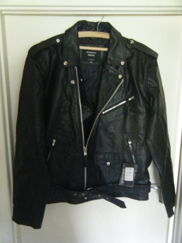 Mens (Buffalo Milled, Cross Zip, Brando Biker Motorcycle. Real Leather Jacket. Brand new