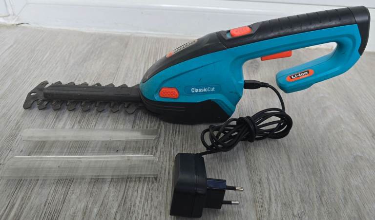 Gardena,ClassicCut 3.6v Cordless Grass