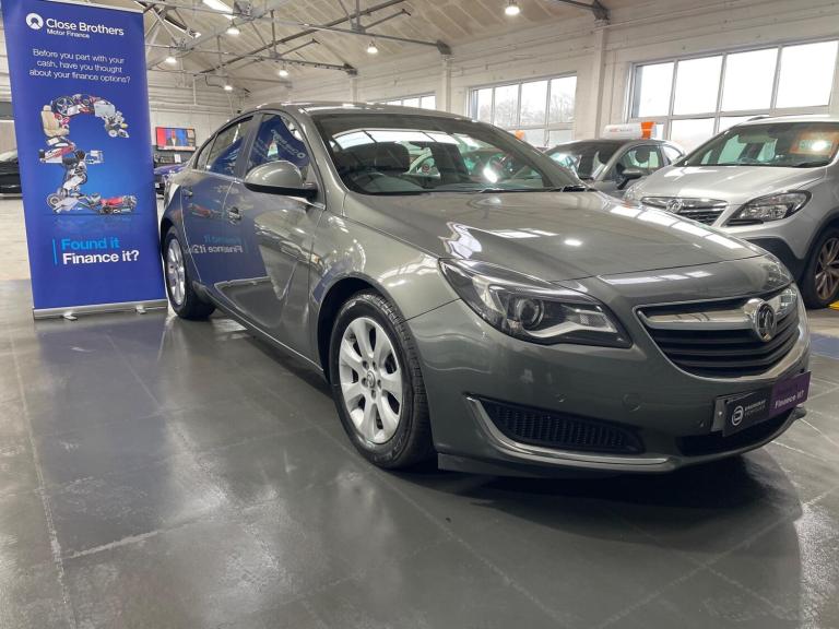 2017 Vauxhall Insignia 1.6 CDTi ecoFLEX Design Nav Hatchback 5dr Diesel Manual Euro 6 (s/s) (136 ...