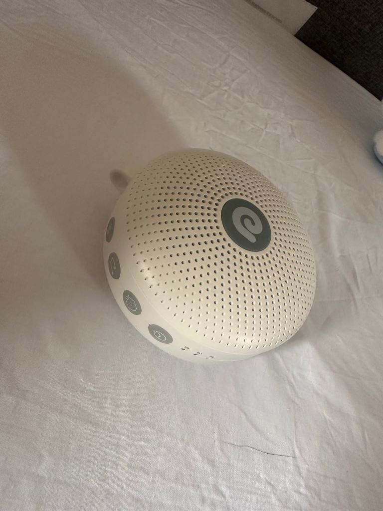 White Noise Machine / Sleep Aid Speaker - As Good As New