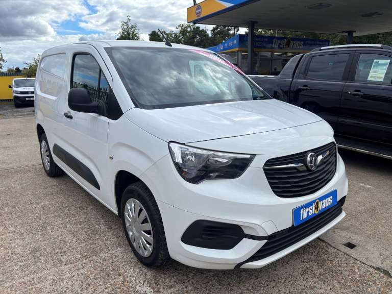 2019 Vauxhall Combo 2300 1.5 Turbo D 100ps L1 H1 Sportive Van  ** SAMEDAY DERIVE-AWAY ** PANEL VA...