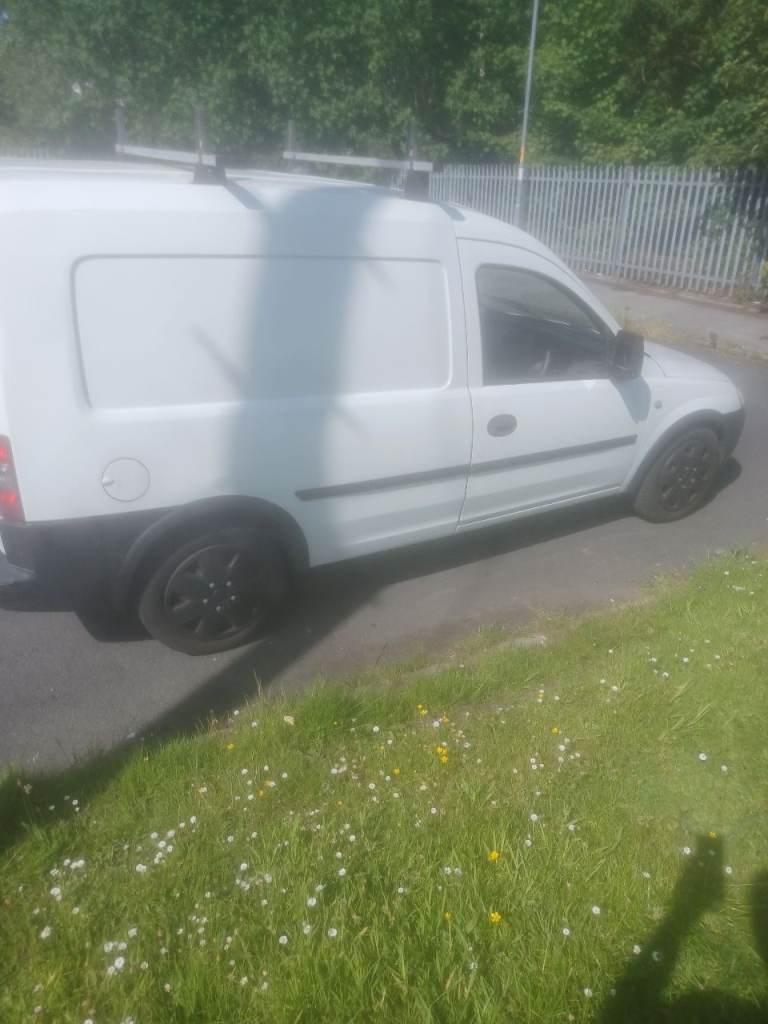 Vauxhall, COMBO, 2011, Manual, 1686 (cc)