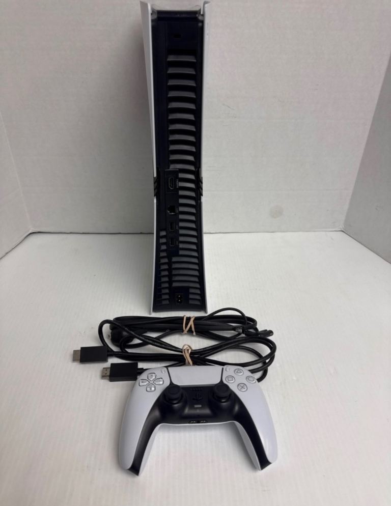 Sony Playstation 5 used Pro 2TB – Controller & Cables