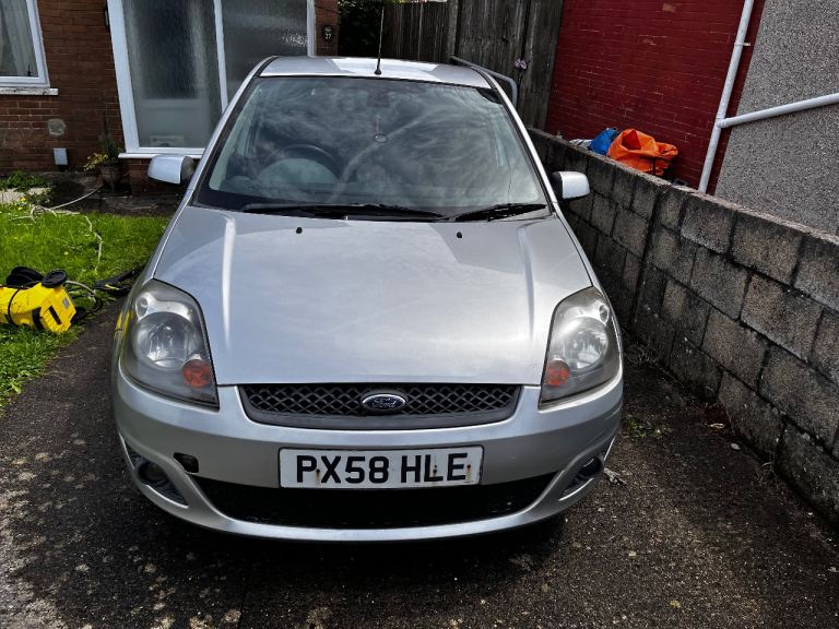FOR REPAIR - Ford, FIESTA, Hatchback, 2009, Manual, 1388 (cc), 5 doors