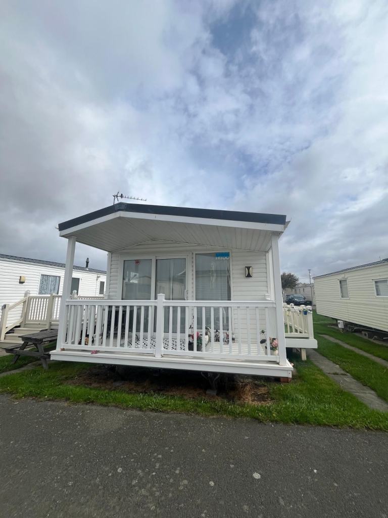 2 BEDROOM WITH DECKING [Phone number removed]