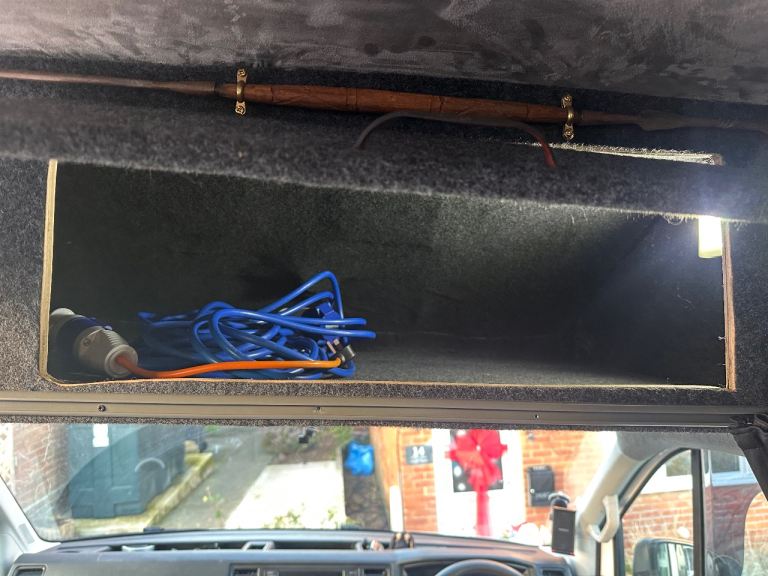 Volkswagen Crafter MWB 2.0tdi Campervan