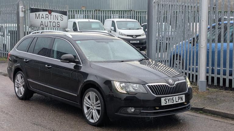 2015 Skoda Superb 2.0 TDI CR 140 Elegance 5dr,77K,£35 Road Tax, Estate. ESTATE Diesel Manual