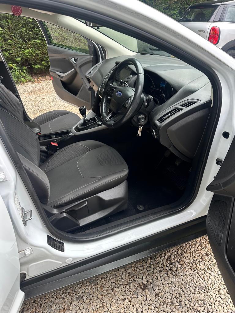 2016 Ford Focus 1.5 TDCi 120 Zetec 5dr HATCHBACK Diesel Manual