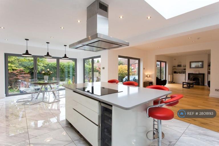 5 bedroom house in Antrim Road, Bristol, BS9 (5 bed) (#2801893)