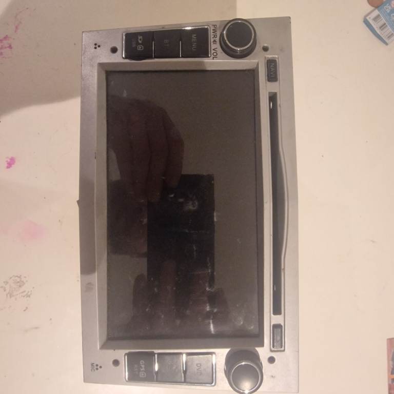 Radio for vauxhall zafira, astra, vivaro and others