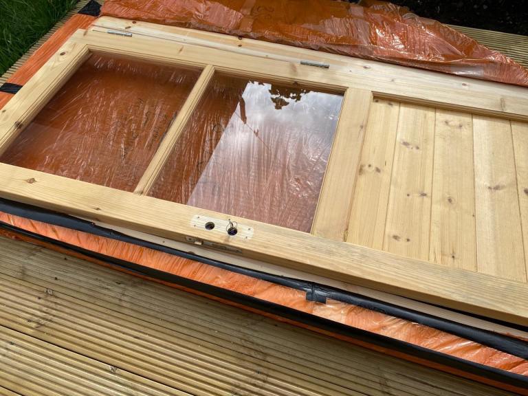 Shed door with frame (wood)