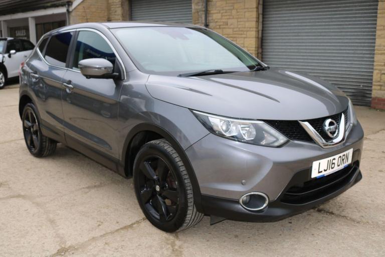 2016 Nissan Qashqai 1.2 DiG-T N-Connecta 5dr HATCHBACK PETROL Manual