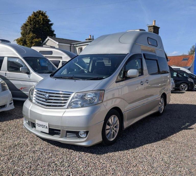 2004 TOYOTA ALPHARD CAMPERVAN