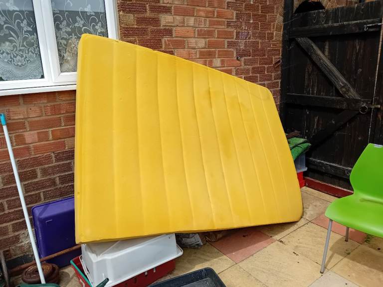 Memory foam mattress with cover removed