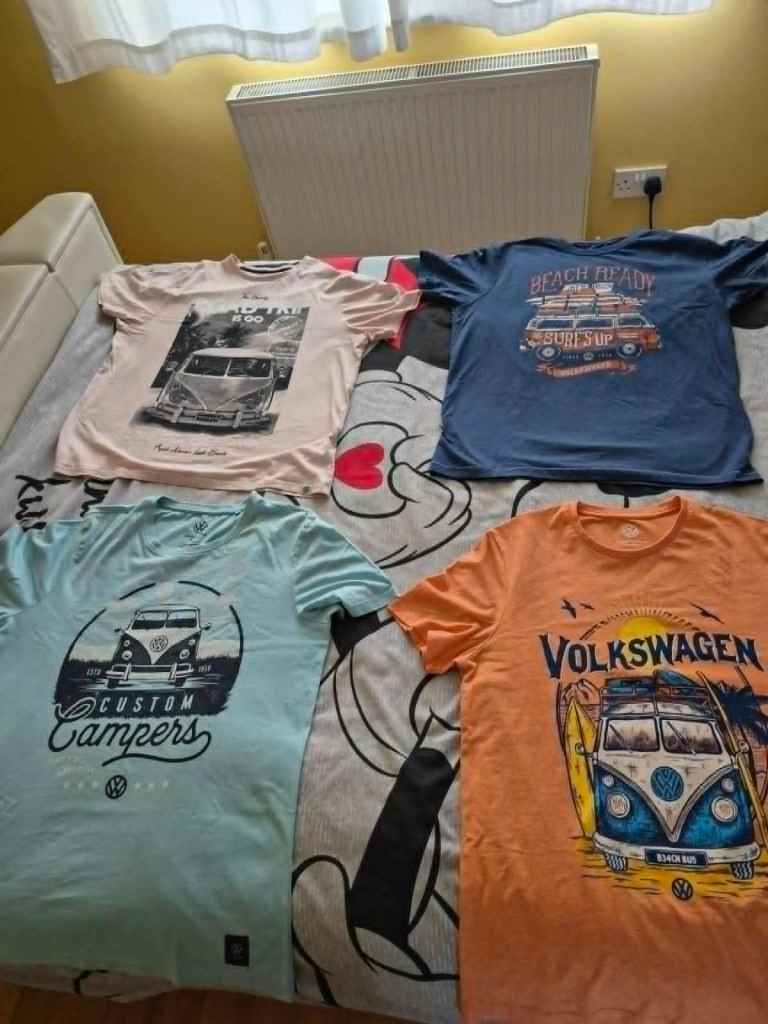 Bundle of Four Volkswagen Camper Van T-Shirts, Size Large
