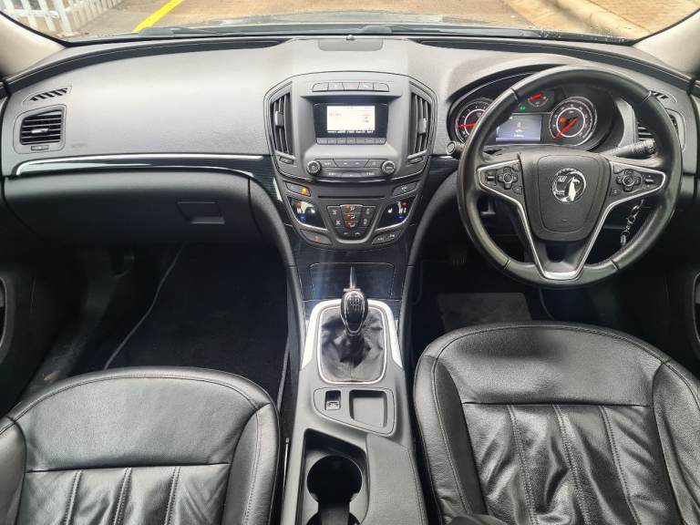 2014 VAUXHALL INSIGNIA 2.0 CDTI ELITE £20 TAX +LEATHER +FULL HISTORY DIESEL CHEAP BARGAIN