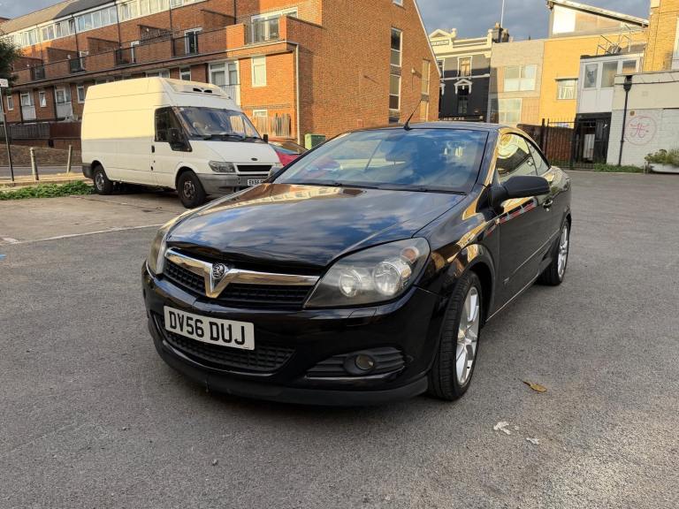 Vauxhall, ASTRA, Convertible, 2006, Manual, 1796 (cc), 3 doors