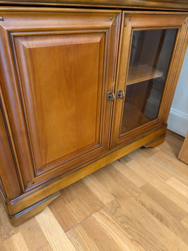 Wooden Sideboard with Glass Door – Good Condition