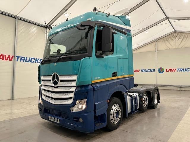 Mercedes-Benz Actros 2551 6x2 Midlift Tractor Unit