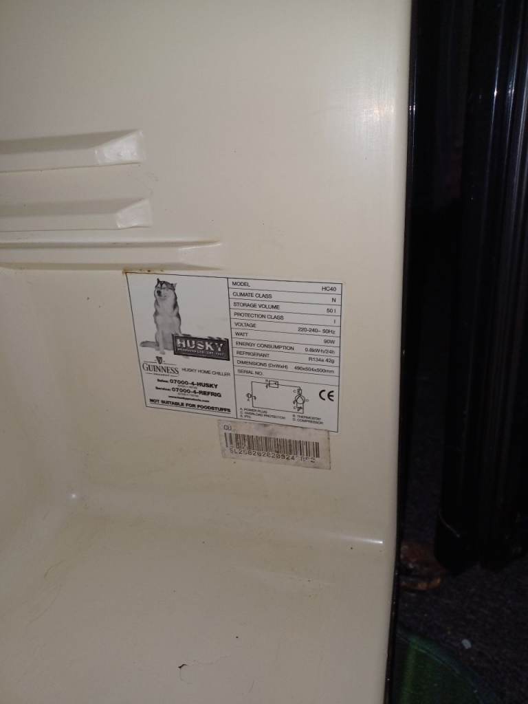 Husky Guinness Draught Mini Fridge – Good Condition