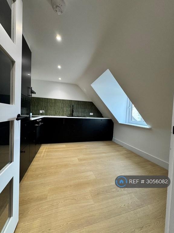 2 bedroom flat in North Methven St, Perth, PH1 (2 bed) (#3056082)
