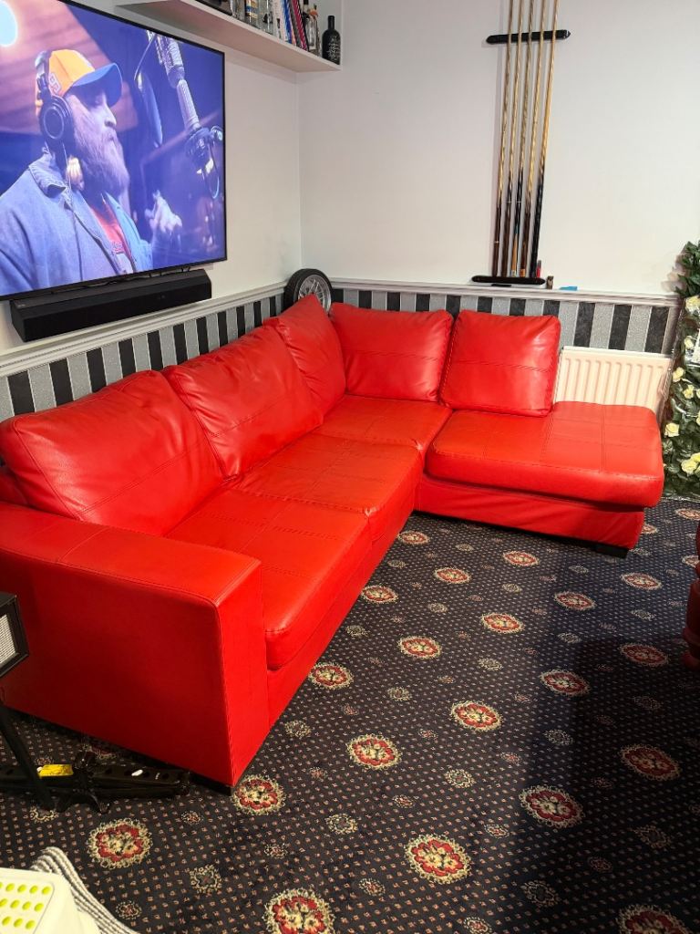 Red Corner Sofa with Chaise – Good Condition