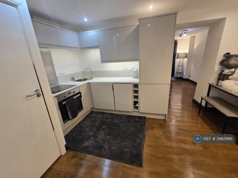 1 bedroom in Blackboy Road, Exeter, EX4 (#2962986)