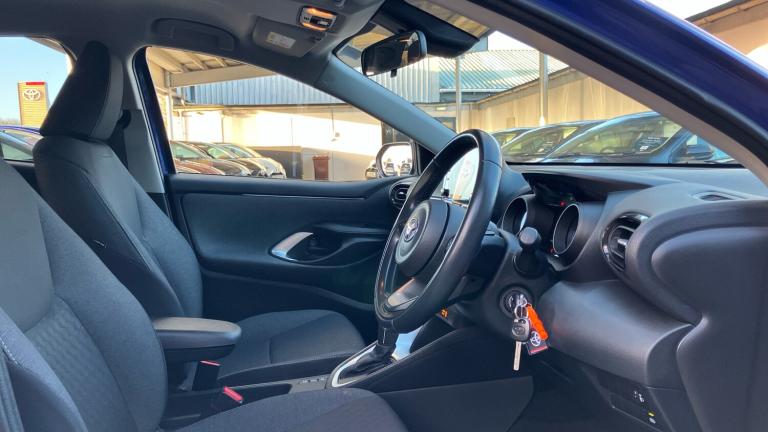 2021 Toyota Yaris 1.5 Hybrid Design 5dr CVT HATCHBACK PETROL/ELECTRIC Automatic