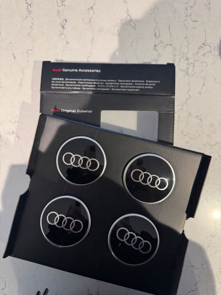 Genuine audi center caps / hub caps