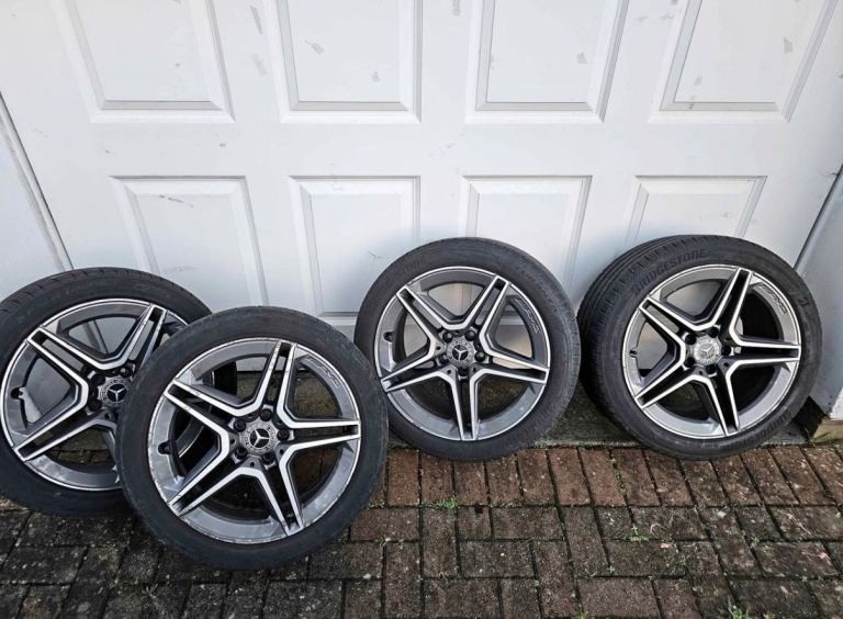 Mercedes Alloys Wheels 18” Tyres Genuine Amg