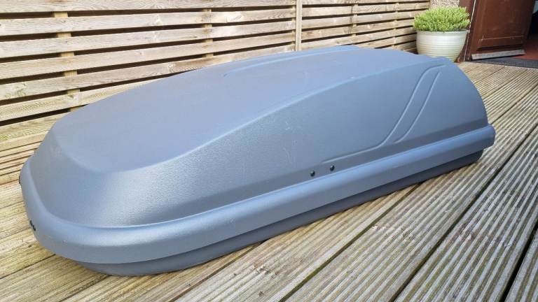 Halfords 250L Roof Box 