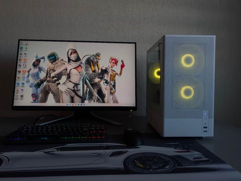 Full Setup AMD Ryzen Gaming PC | Fortnite Roblox Minecraft GTA | Kids Starter PC Deal | Christmas