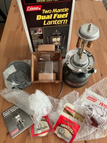 Camping New Coleman Dual Fuel Two Mantle Lantern 285-700 | in