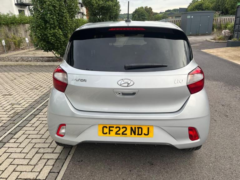 2022 Hyundai i10 1.0 Premium Euro 6 (s/s) 5dr HATCHBACK Petrol Manual