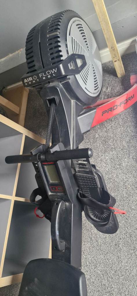 Proform rowing machine 