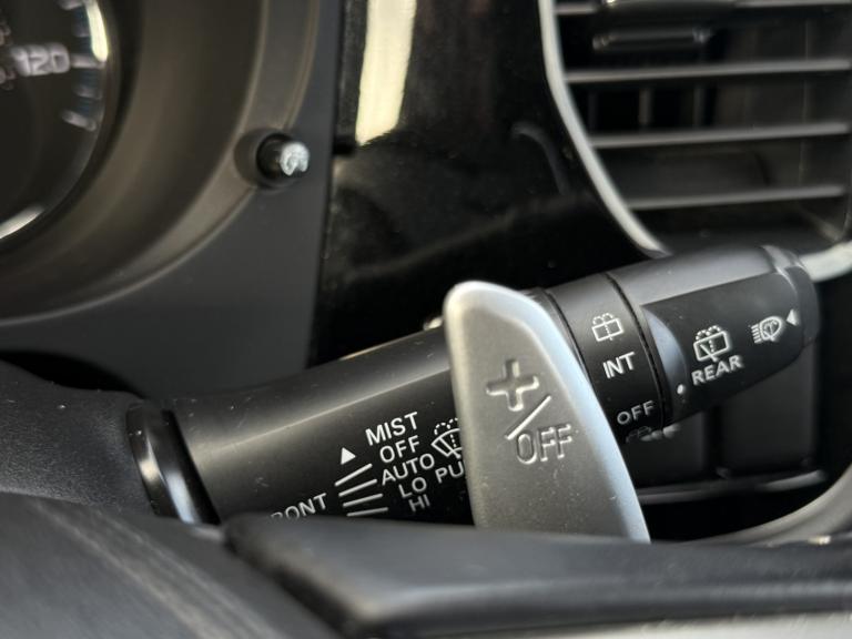 MITSUBISHI OUTLANDER 2.4 h TwinMotor 13.8kWh 4h 2018