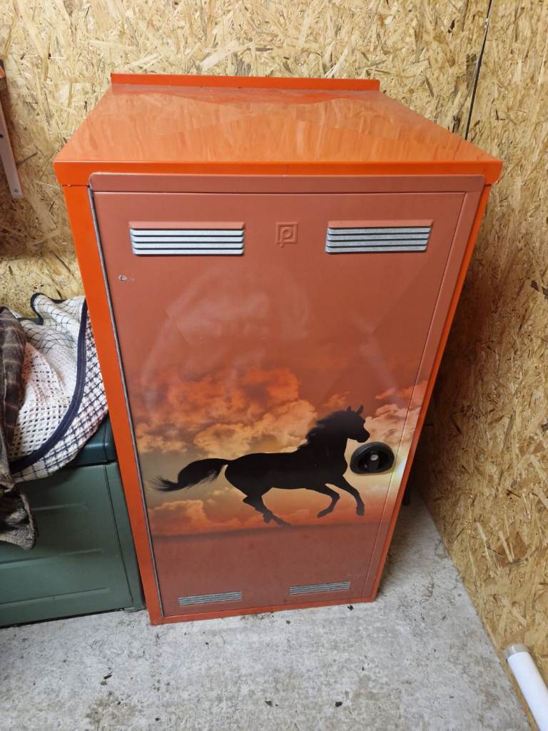 Steel tack box , 