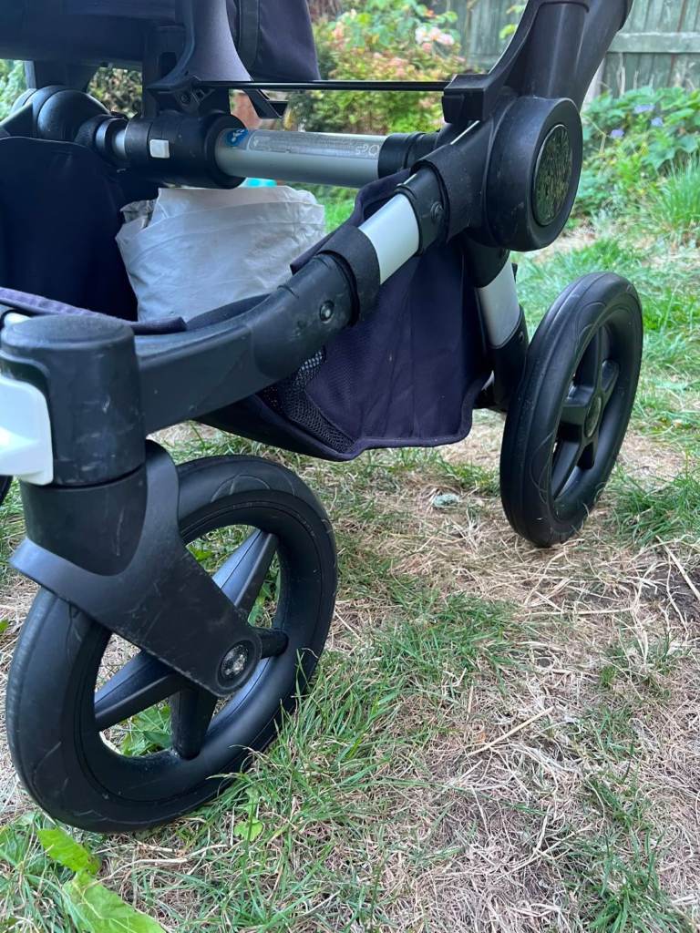 Bugaboo Donkey 3 mono classic Pram – Blue, Good Condition